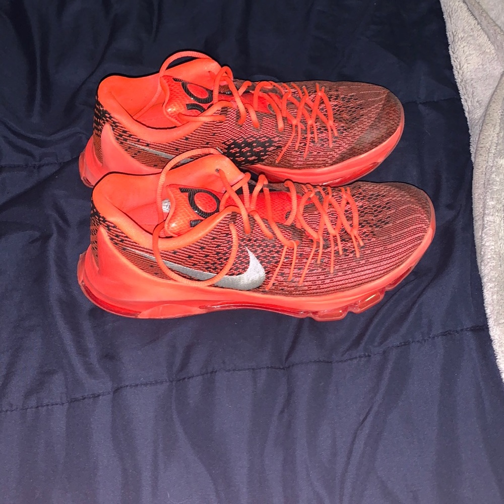 Nike KD 8 basketball shoes. Size 10.5.